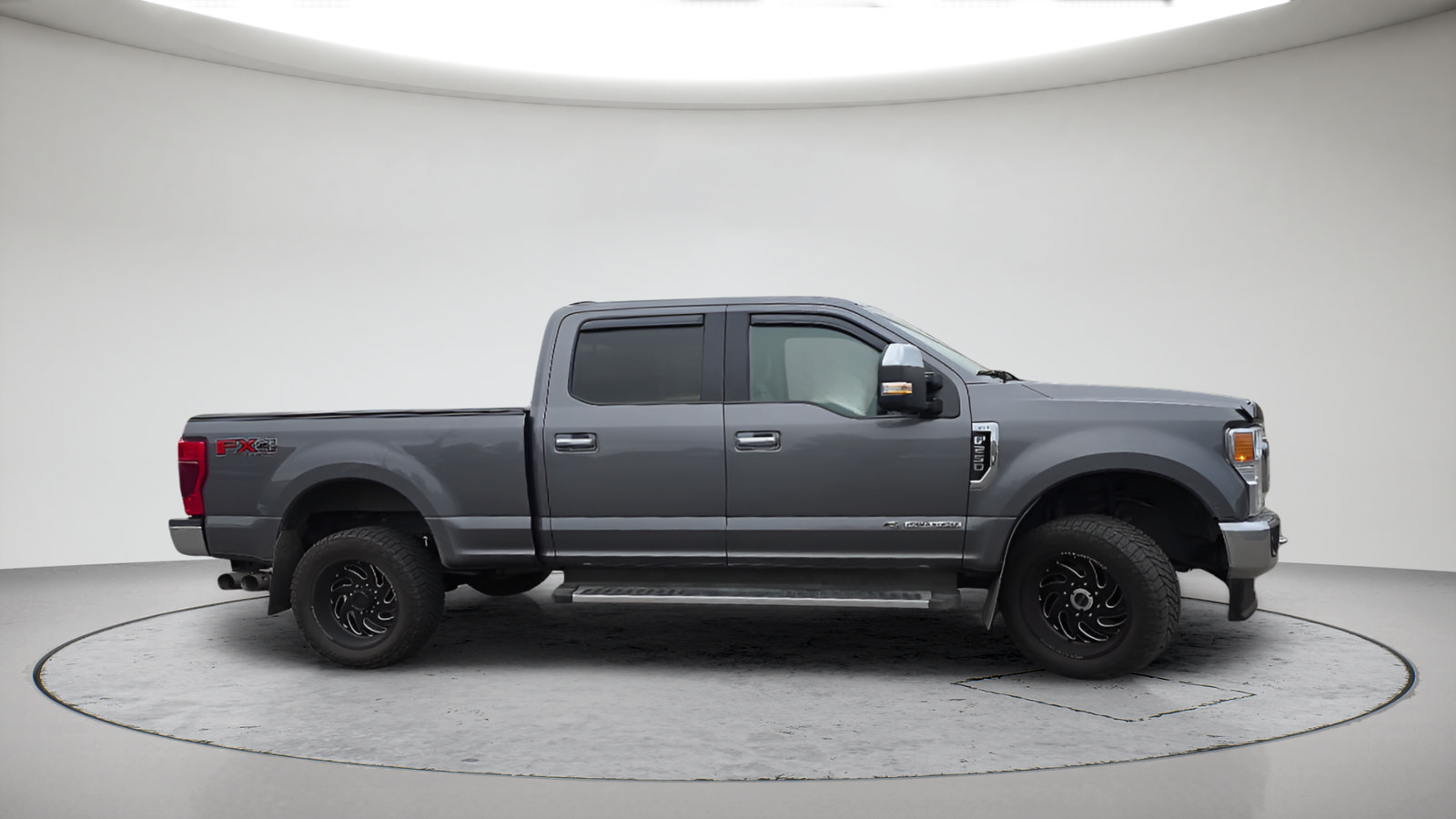 Used 2022 Ford F250 XLT w/ XLT Premium Package AWD/4WD image 5