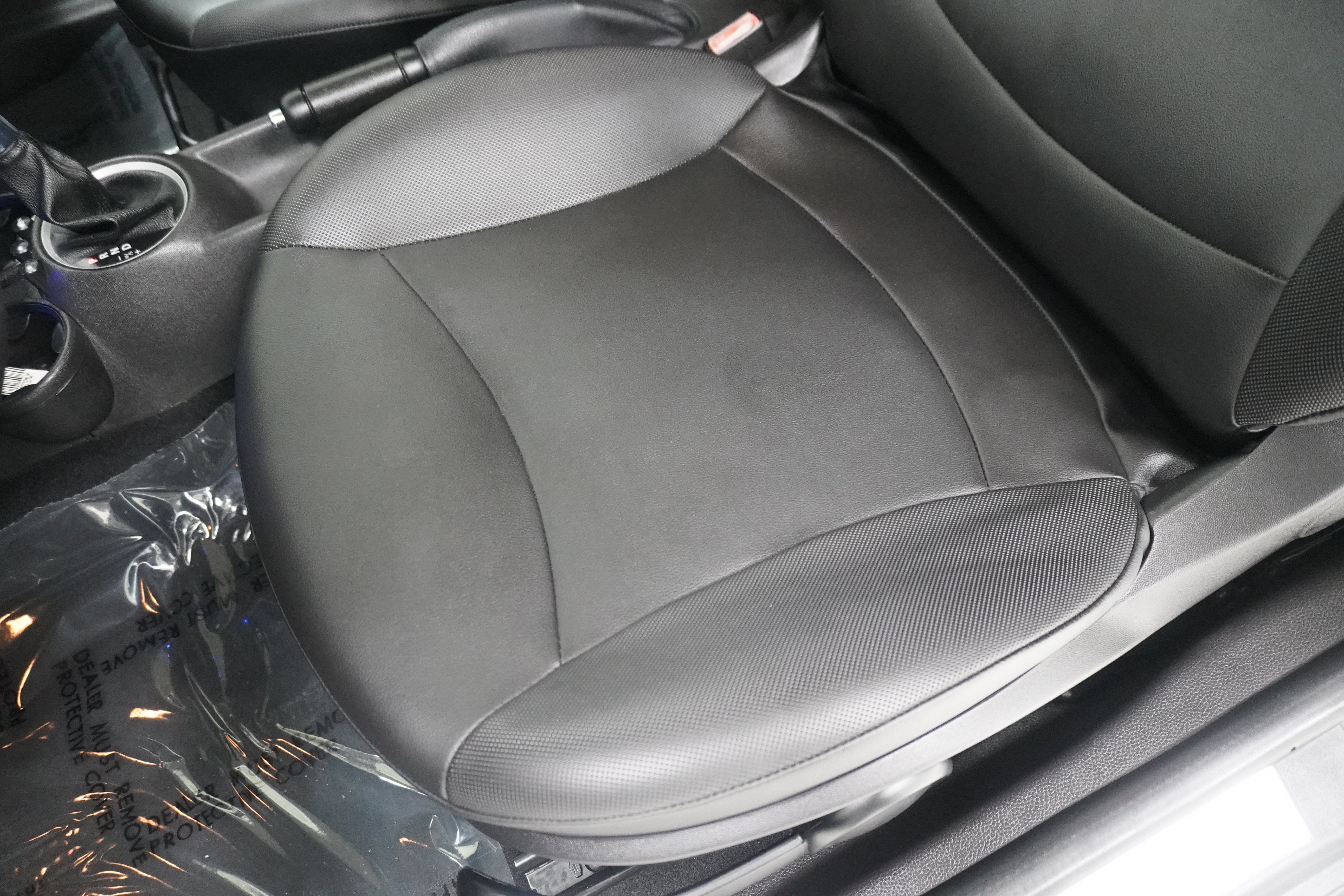 Used 2013 MINI Cooper Hardtop FWD image 12