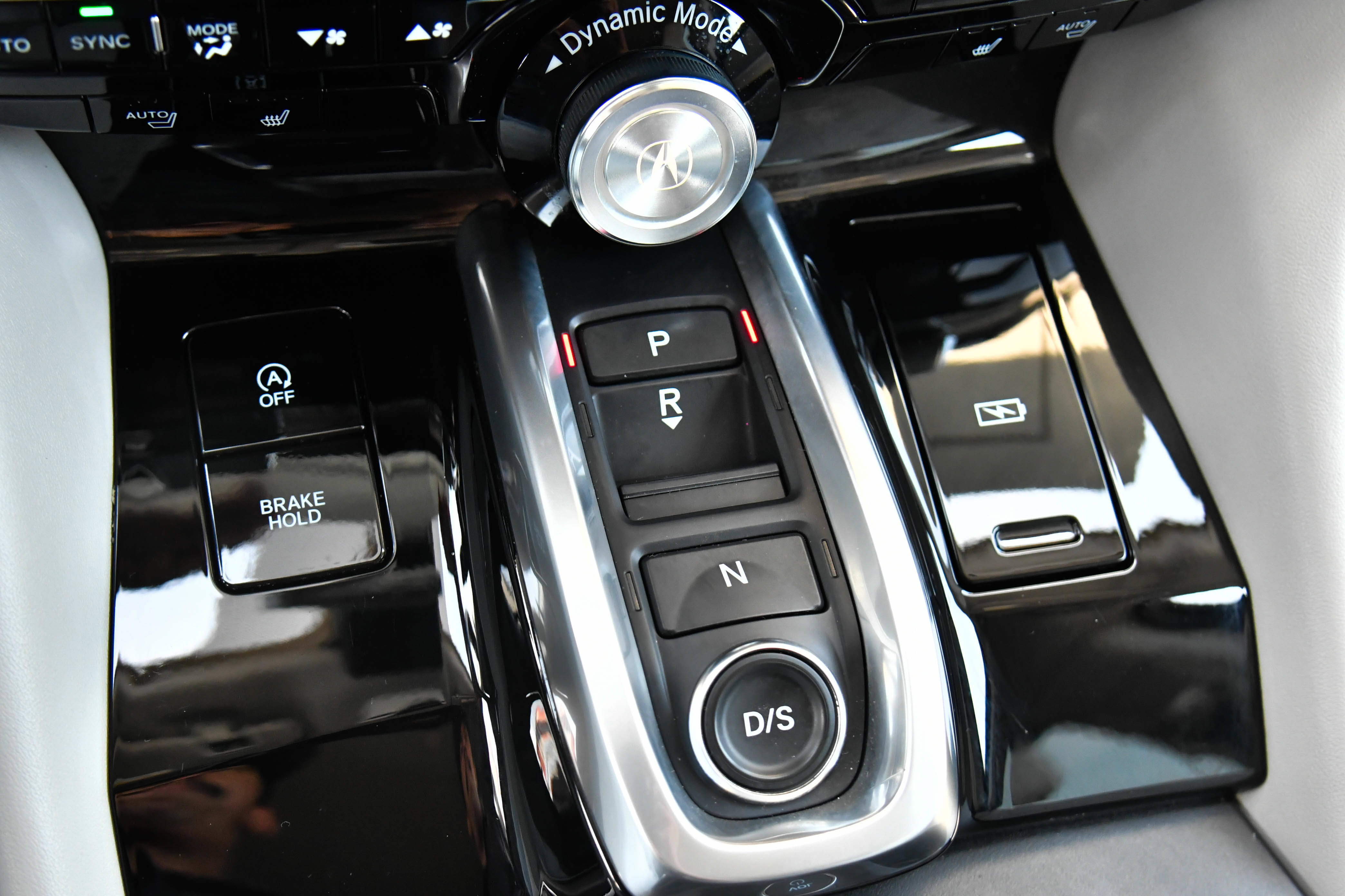 Used 2022 Acura MDX FWD w/ Technology Package image 27
