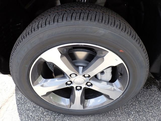 New 2025 Jeep Grand Cherokee Limited image 11