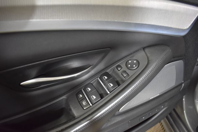 Used 2013 BMW M5 RWD image 8