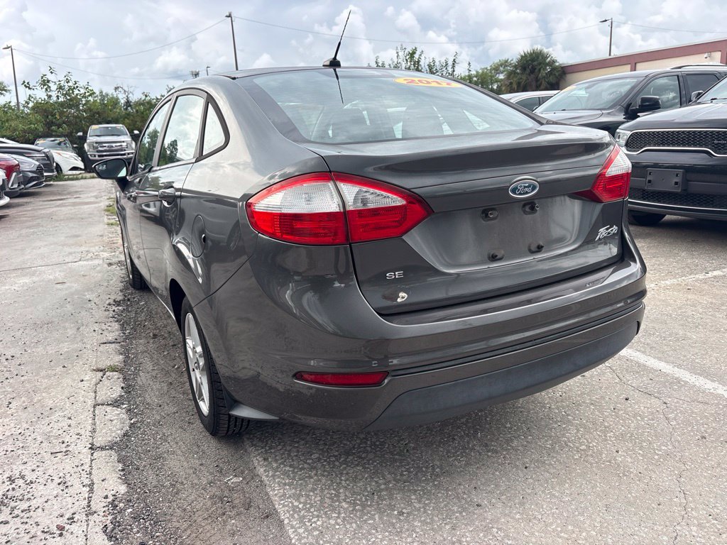 Used 2017 Ford Fiesta SE FWD image 5