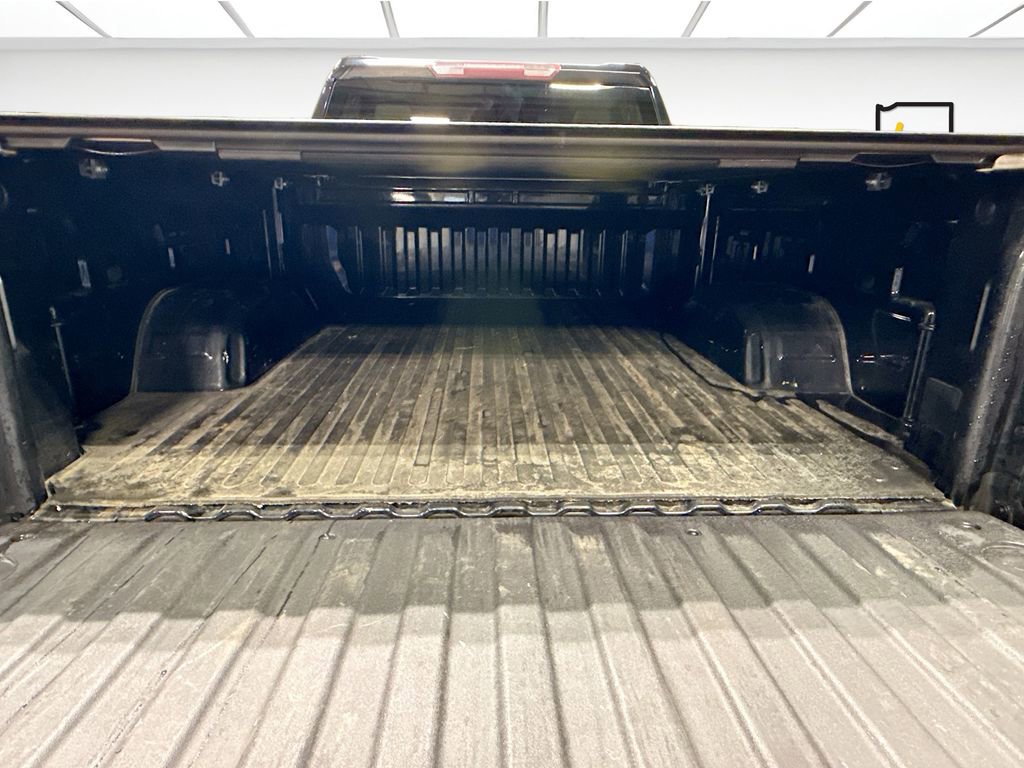 Used 2020 Chevrolet Silverado 1500 Custom Trail Boss w/ Custom Convenience Package AWD/4WD image 25