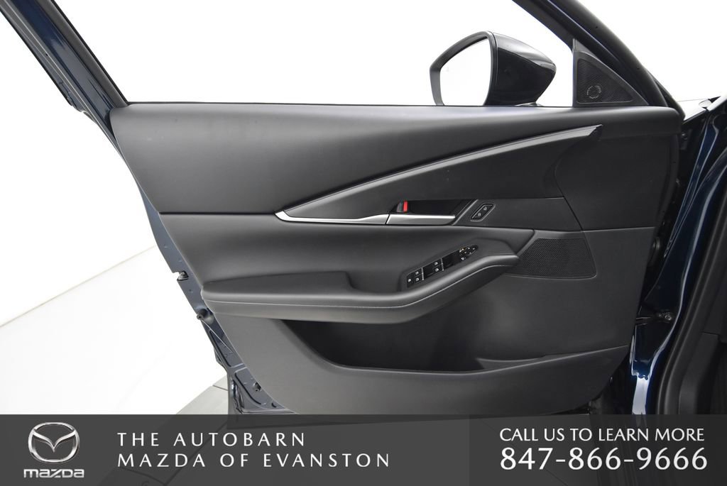 New 2026 MAZDA CX-30 AWD 2.5 S w/ Select Sport Pkg image 30