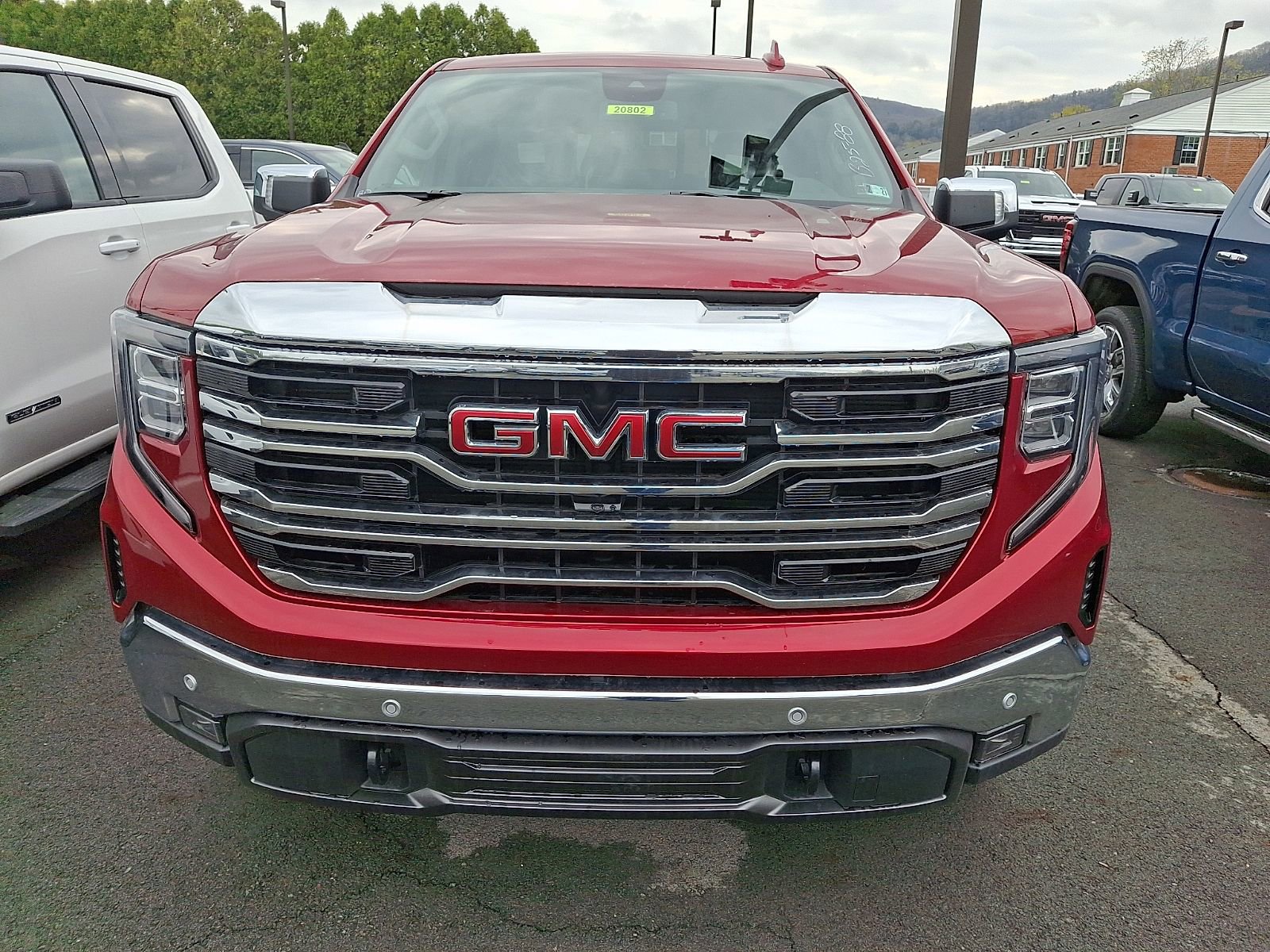 New 2026 GMC Sierra 1500 SLT w/ SLT Premium Plus Package AWD/4WD image 2