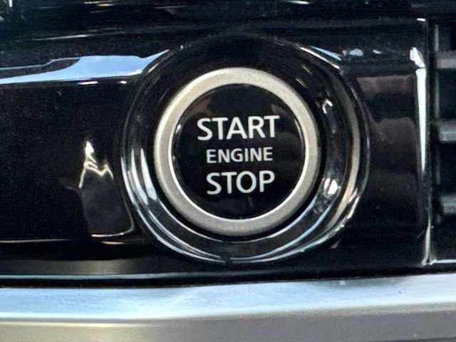 Certified 2024 Nissan Pathfinder SL image 19