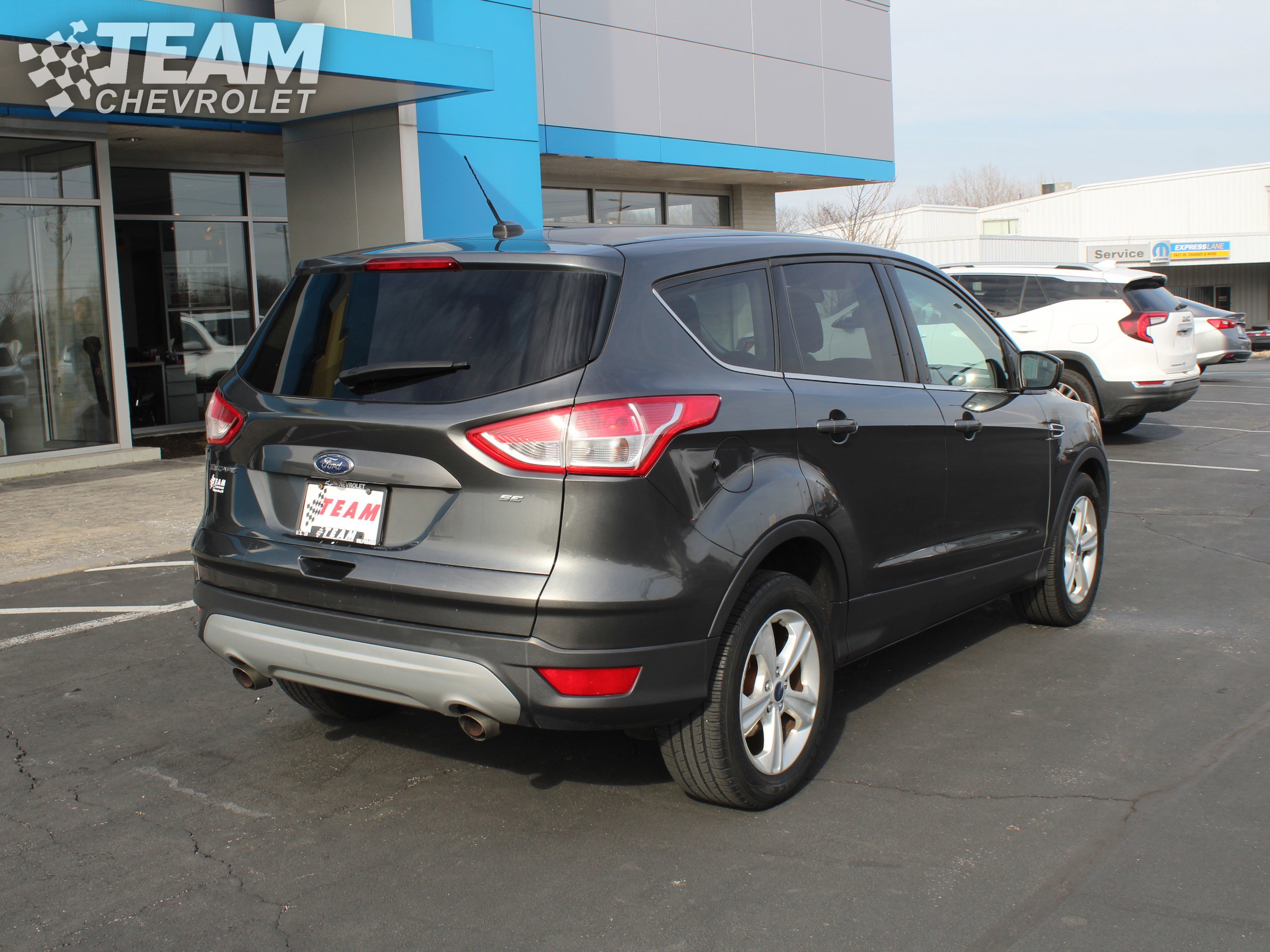 Used 2016 Ford Escape SE image 4