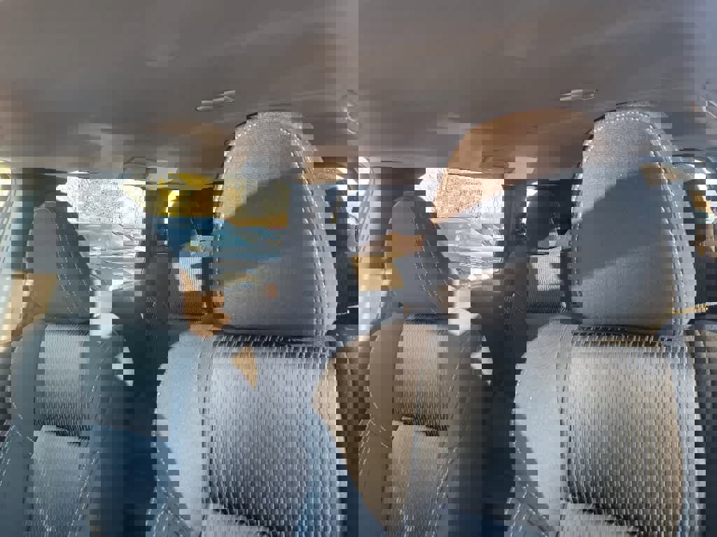 New 2024 Mitsubishi Outlander ES image 11