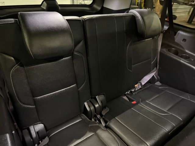 Used 2017 Chevrolet Suburban LT AWD/4WD image 19