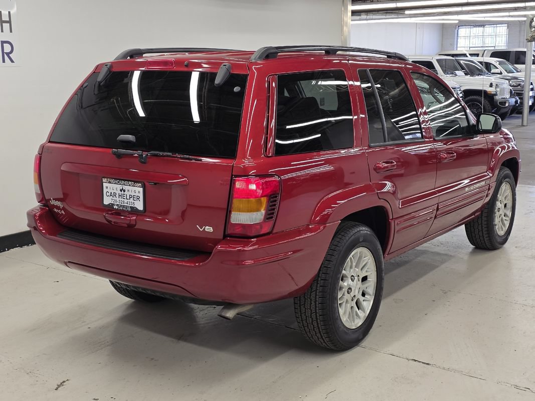Used 2004 Jeep Grand Cherokee Limited w/ Cold Weather Group AWD/4WD image 16