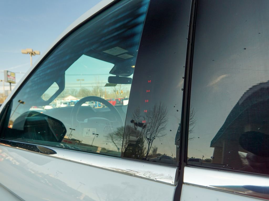 Used 2024 Ford Expedition Max Limited image 9