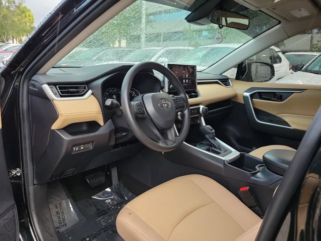 Used 2025 Toyota RAV4 LE FWD image 11