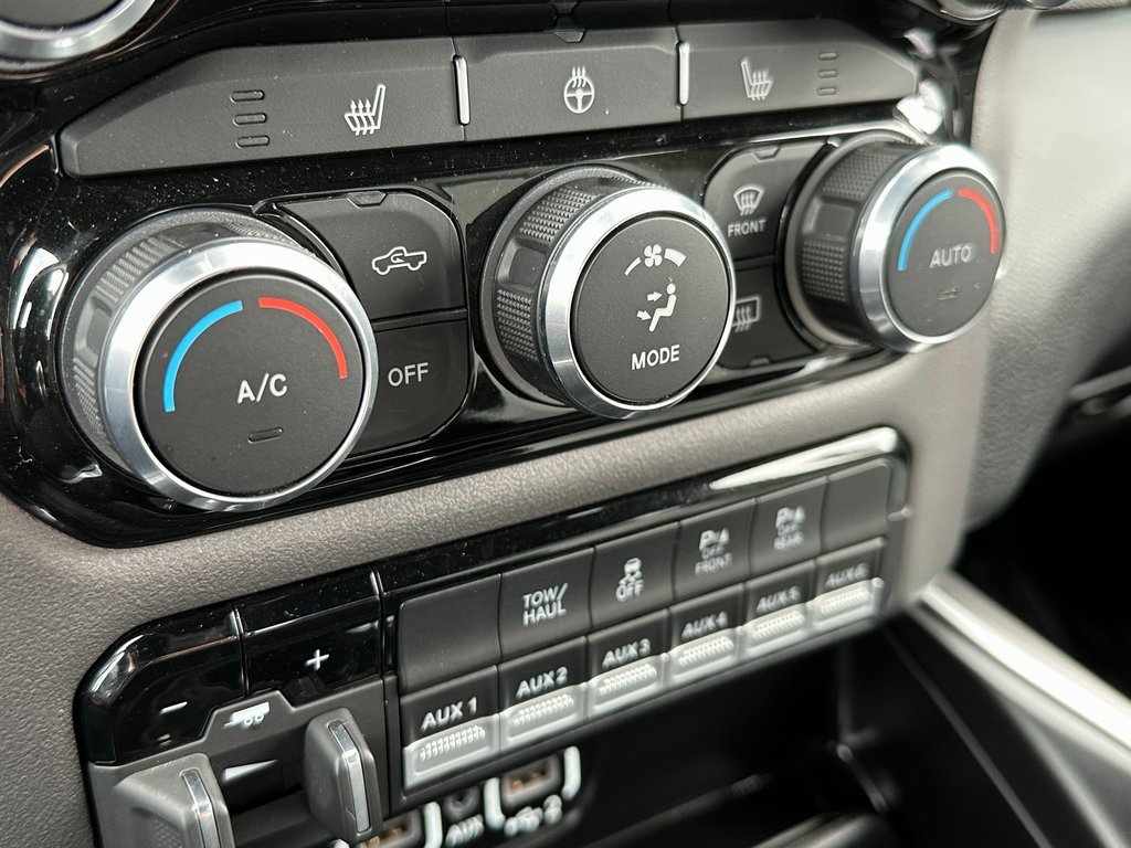 Certified 2022 RAM 2500 Big Horn w/ Level C Equiment Group image 32