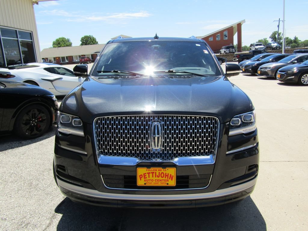Used 2023 Lincoln Navigator Reserve AWD/4WD image 13