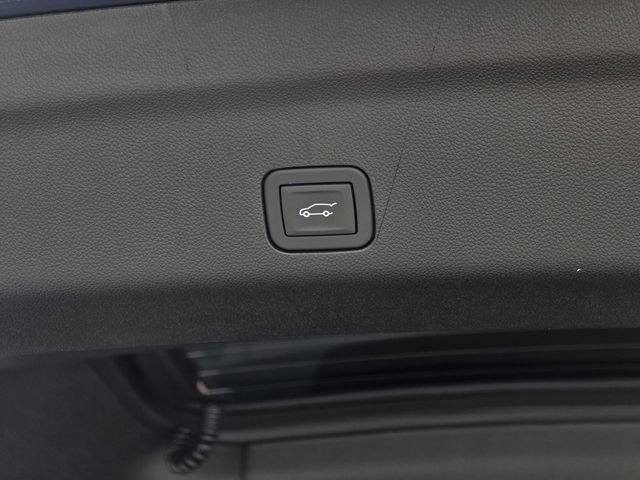 New 2026 GMC Yukon Denali w/ Advanced Technology Package RWD image 8