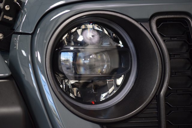 Used 2024 Jeep Wrangler Unlimited Rubicon 392 image 12