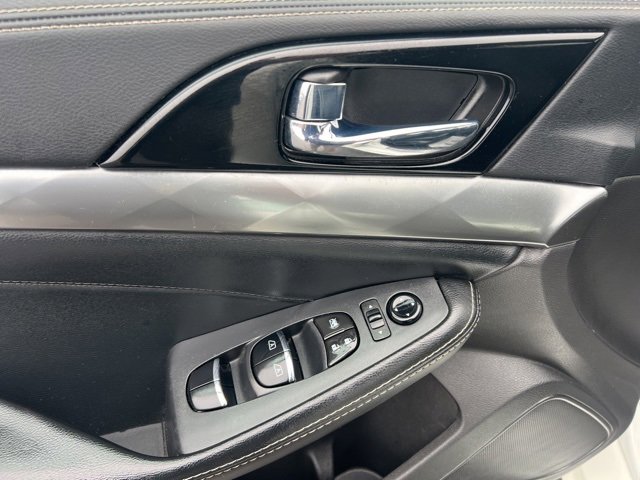 Used 2023 Nissan Maxima SV w/ Floor Mat Group image 26