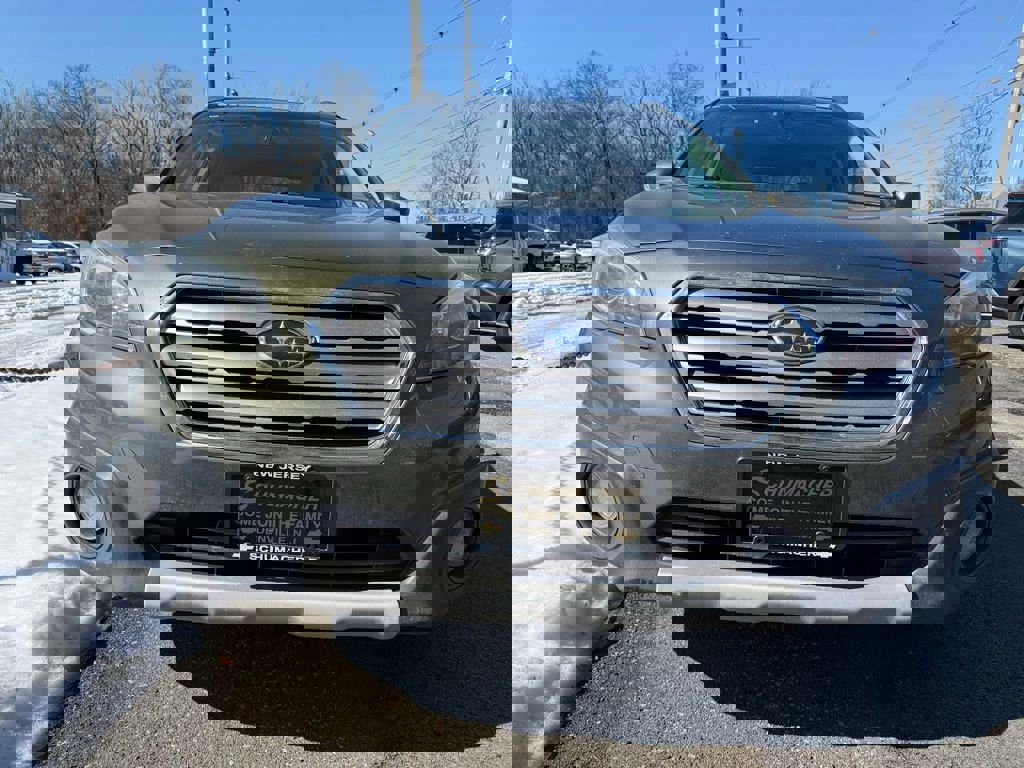 Used 2017 Subaru Outback 2.5i Limited image 4