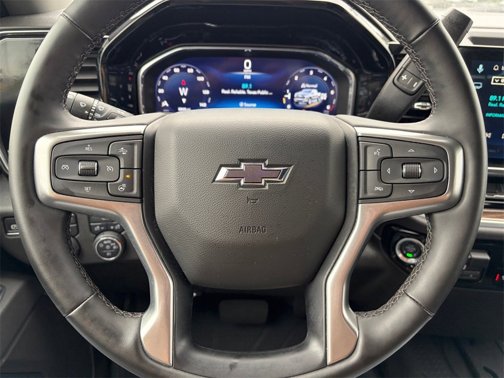 Used 2025 Chevrolet Silverado 1500 RST w/ LPO, Dark Essentials Package image 11