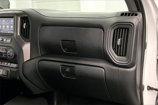 Used 2023 Chevrolet Silverado 2500 Custom image 16