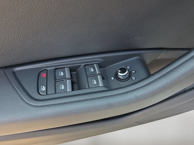 Used 2018 Audi A4 2.0T Ultra Premium FWD image 17