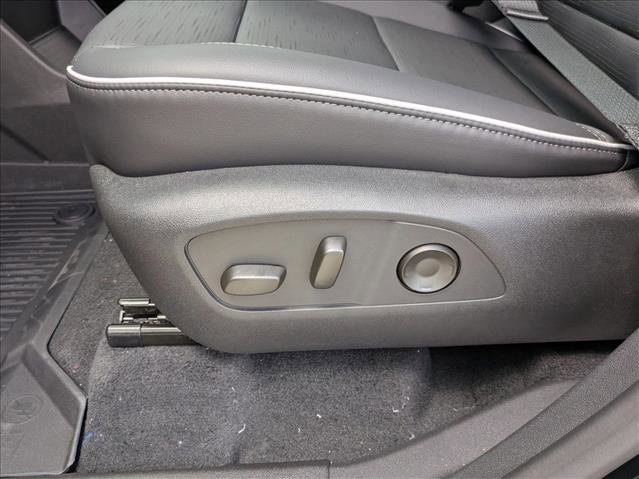New 2026 Buick Enclave Sport Touring w/ Power Package FWD image 4
