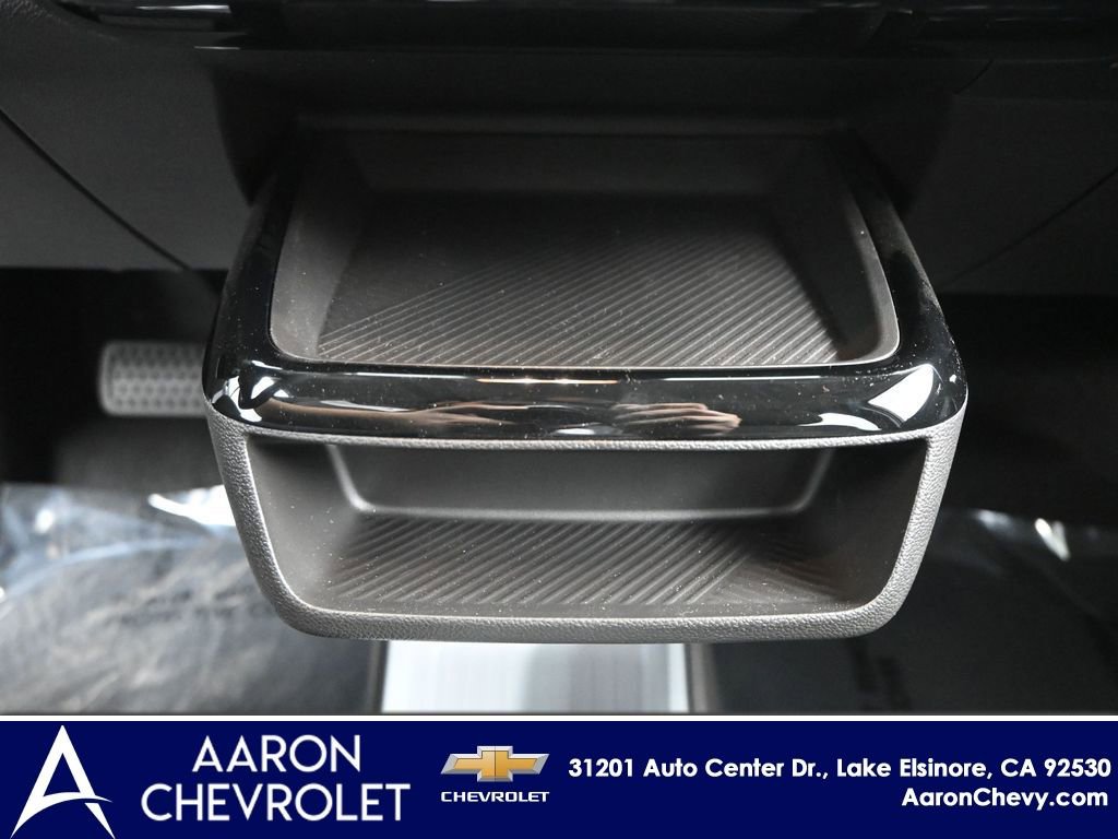 New 2027 Chevrolet Bolt LT w/ Comfort Package image 10