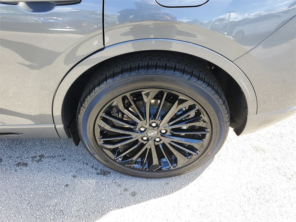 New 2026 Lincoln Corsair Grand Touring w/ Jet Appearance Package image 8