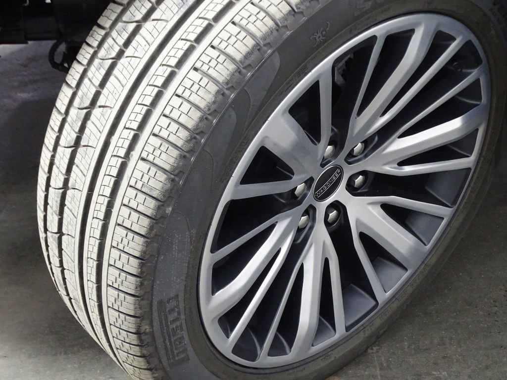 New 2024 Jeep Grand Wagoneer L Series III w/ Rear Seat Video Group 1 image 49