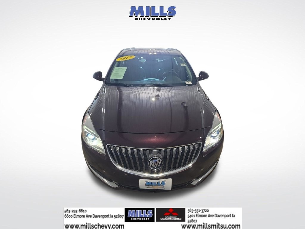 Used 2017 Buick Regal Premium FWD image 8