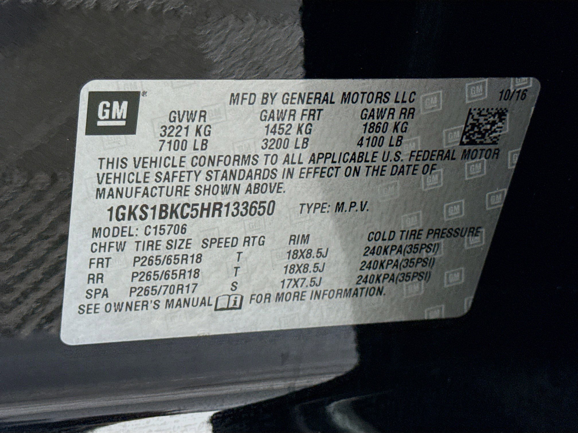 Used 2017 GMC Yukon SLT image 40