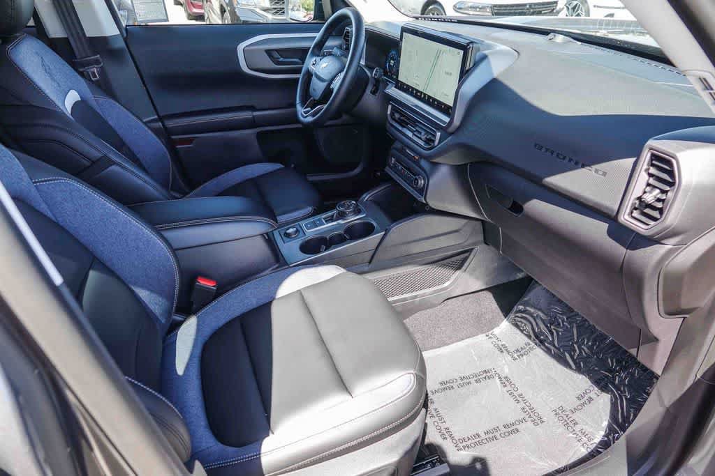 Used 2025 Ford Bronco Sport Outer Banks w/ Outer Banks Tech Package+ AWD/4WD image 16