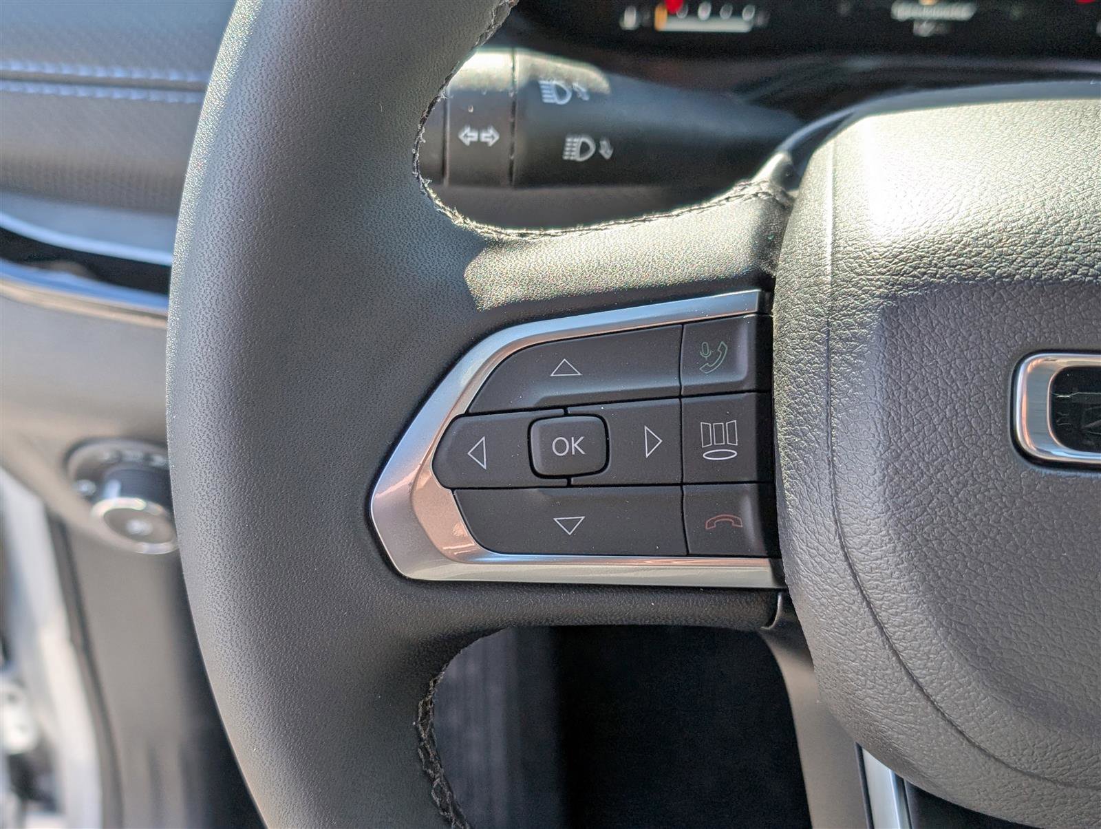 New 2025 Jeep Compass Limited w/ High Altitude Package image 17