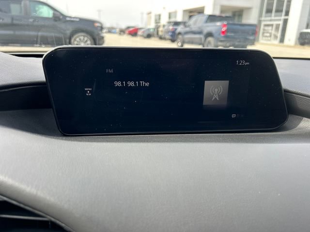 Used 2020 MAZDA MAZDA3 Hatchback w/ Preferred Package image 24