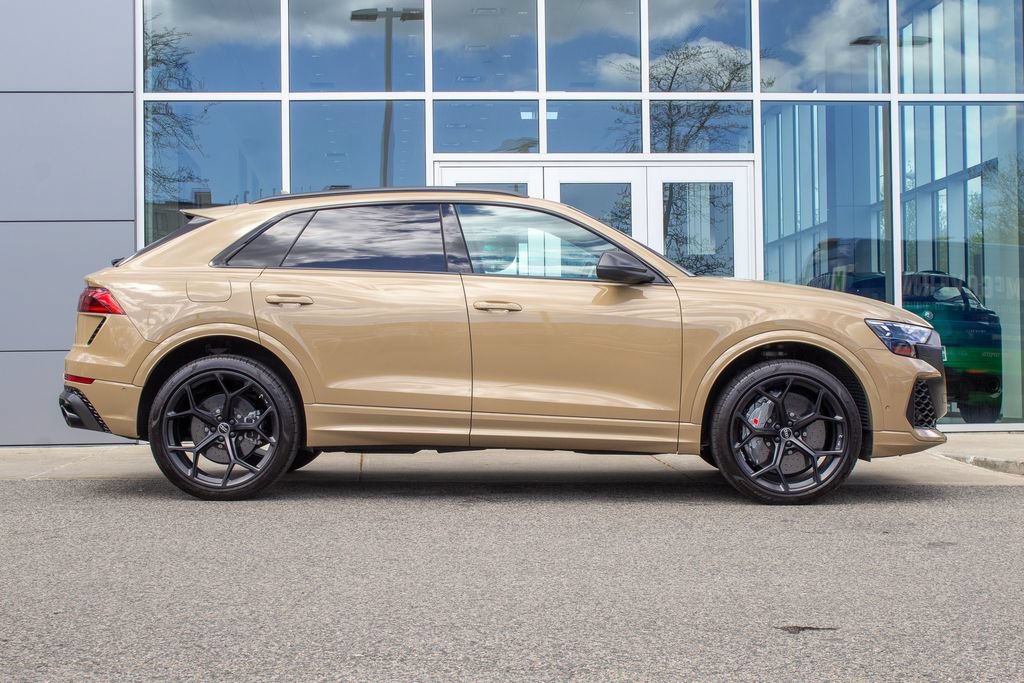 Used 2025 Audi RS Q8 performance AWD/4WD image 4