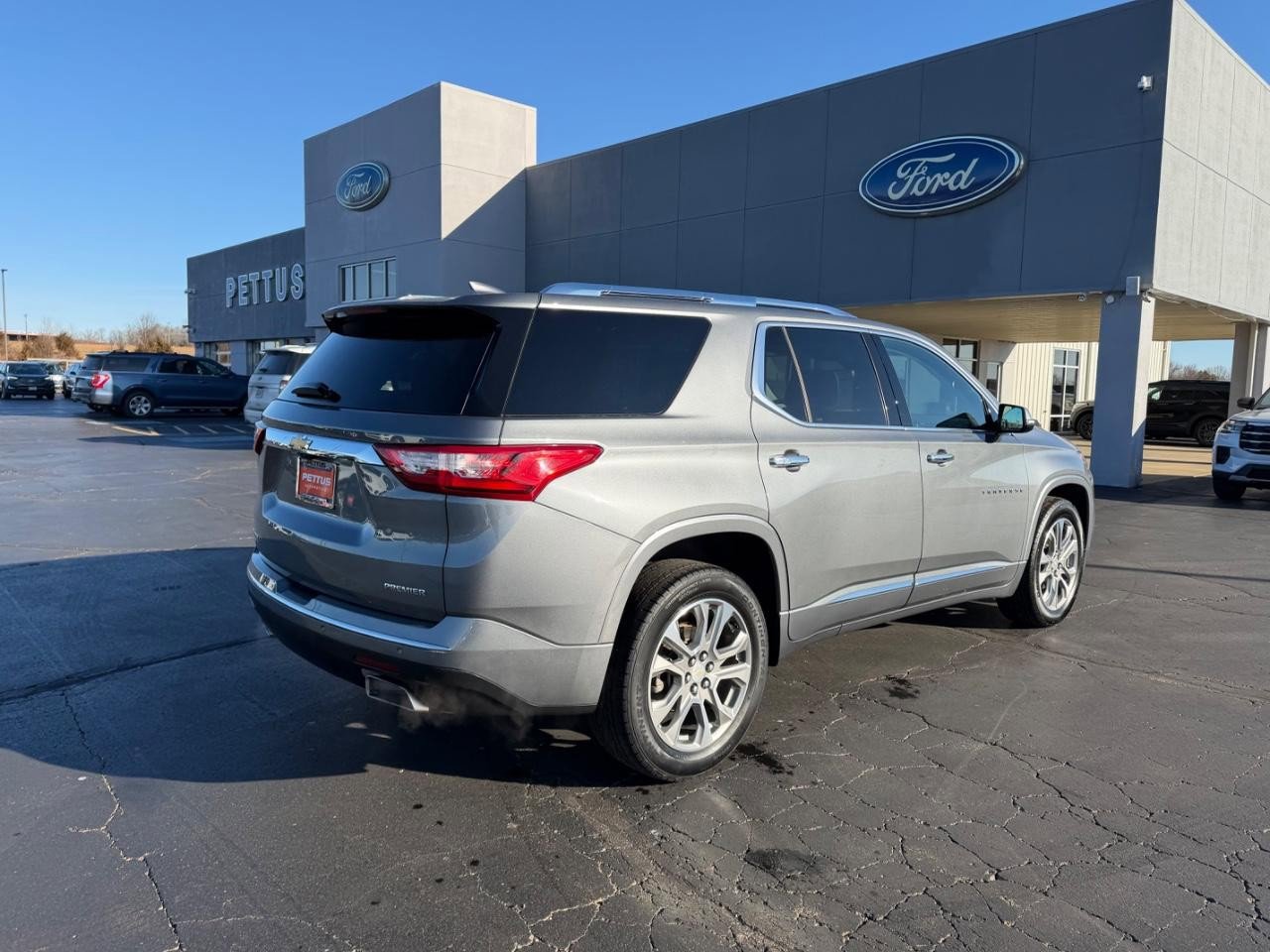 Used 2020 Chevrolet Traverse Premier image 3