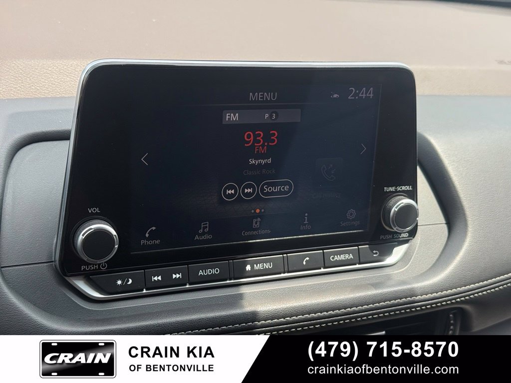 Used 2023 Nissan Rogue SV AWD/4WD image 15