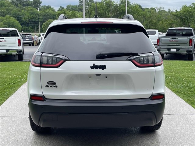Used 2023 Jeep Cherokee Altitude Lux image 8
