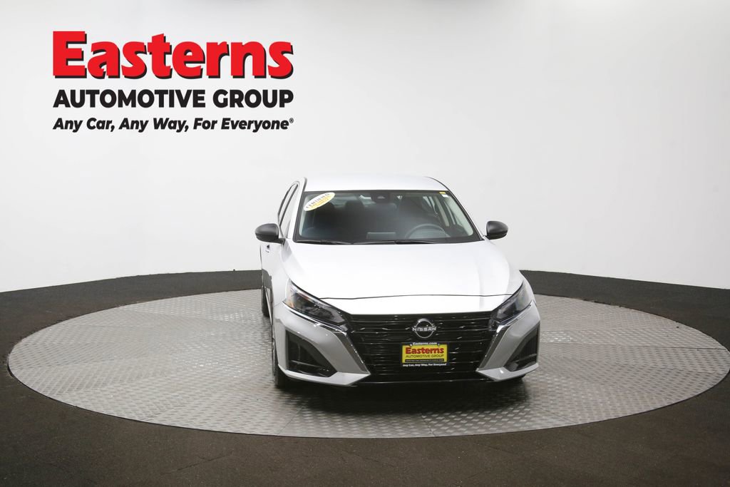 Used 2024 Nissan Altima 2.5 SV image 51