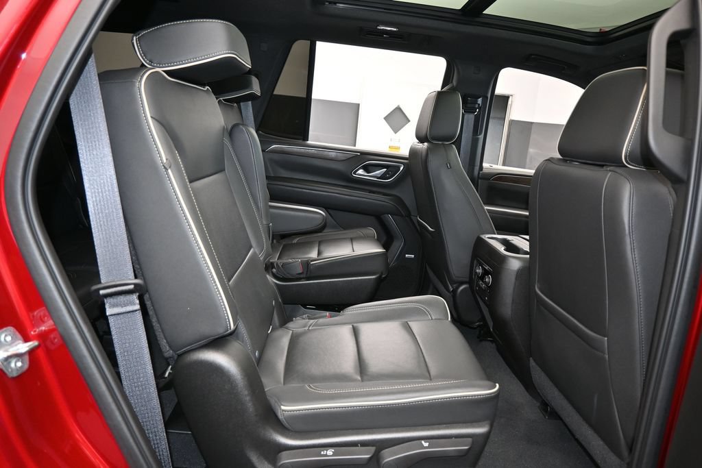 Used 2021 Chevrolet Tahoe Premier w/ Premium Package RWD image 52