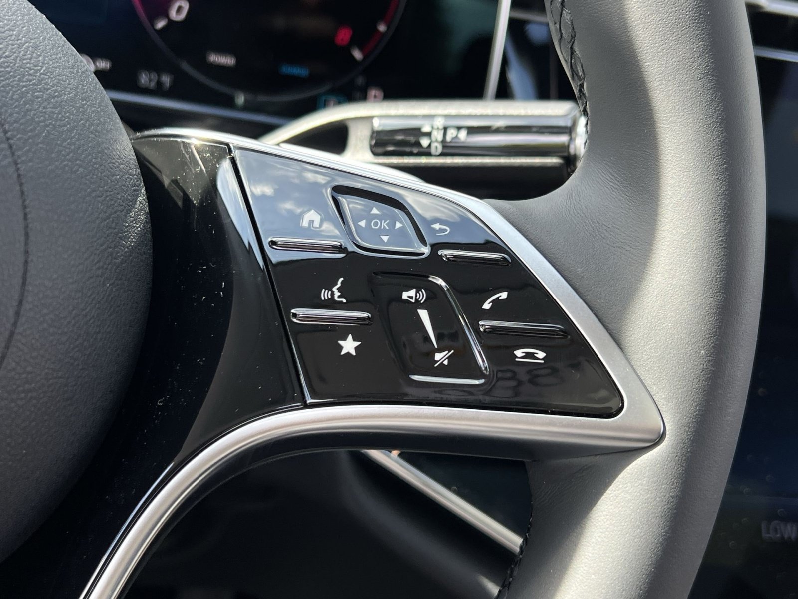 New 2027 Mercedes-Benz E 450 4MATIC Sedan image 38