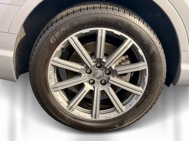 Used 2019 Audi Q7 3.0T Prestige w/ Prestige Package AWD/4WD image 6