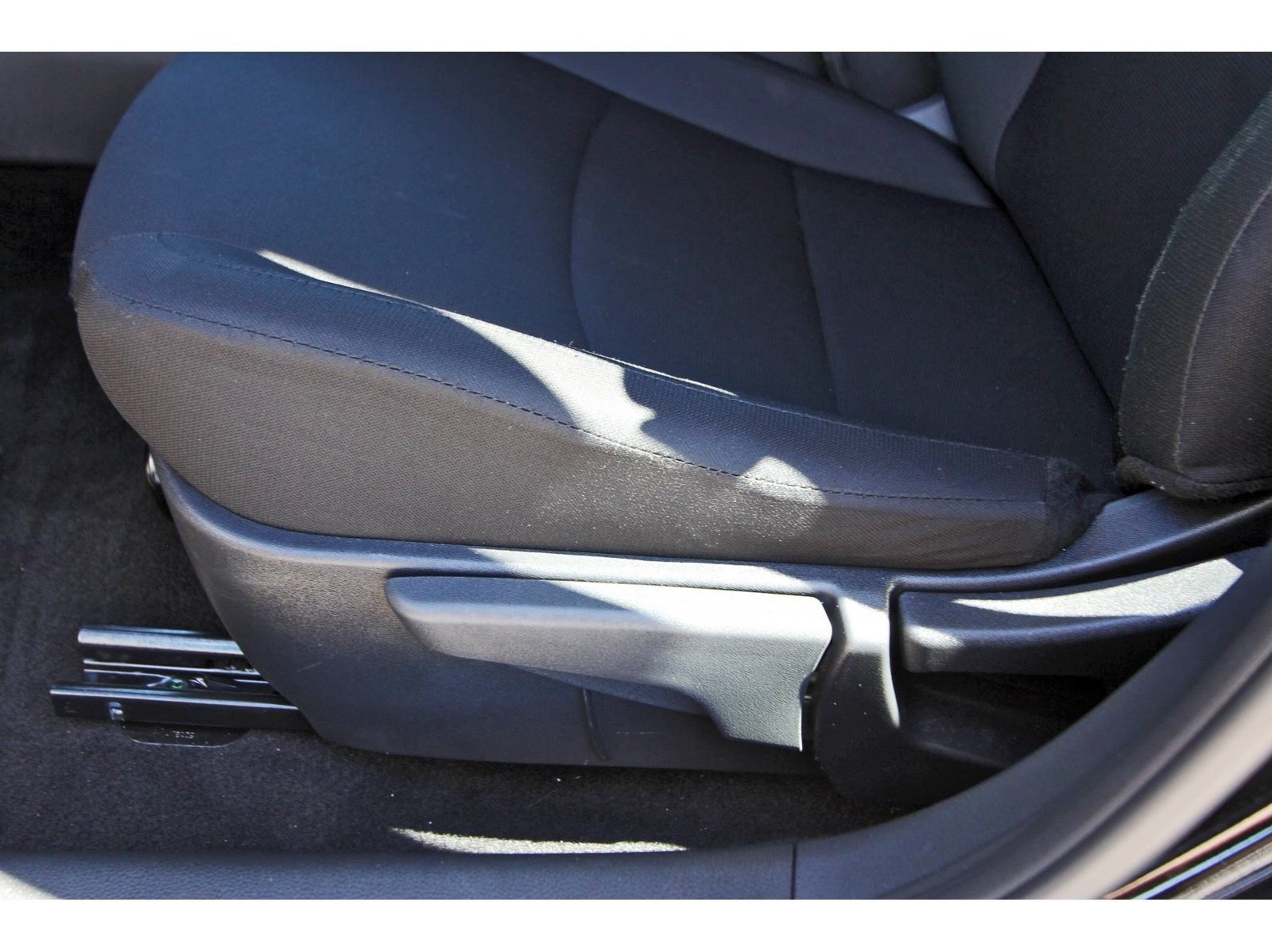 Certified 2025 Nissan Sentra S FWD image 29