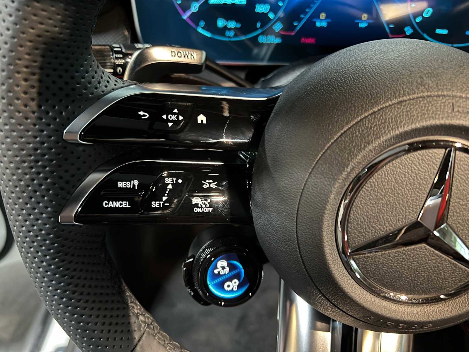 New 2026 Mercedes-Benz GLC 43 AMG 4MATIC image 29