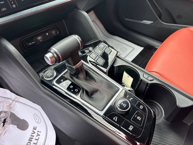 Used 2023 Kia Sportage SX image 17