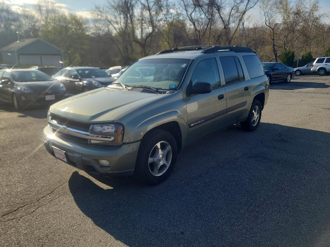 Used 2004 Chevrolet TrailBlazer 4WD w/ LS Preferred Equipment Group image 3