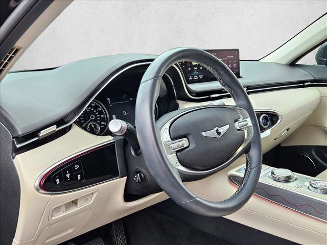 Used 2024 Genesis GV70 2.5T w/ Advanced Package AWD/4WD image 9