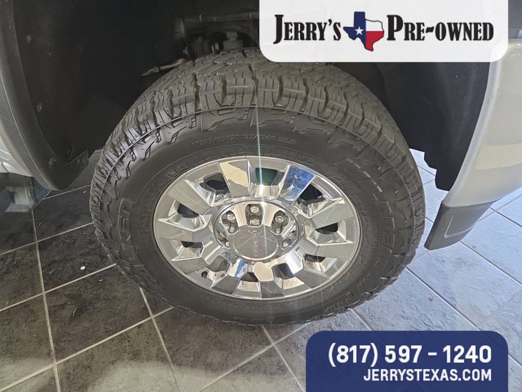 Used 2018 GMC Sierra 2500 Denali w/ Duramax Plus Package AWD/4WD image 4