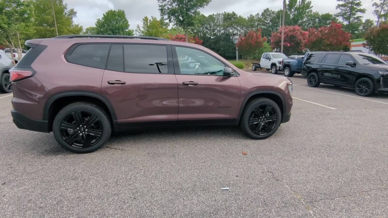Used 2026 GMC Acadia Elevation w/ Black Edition FWD image 9