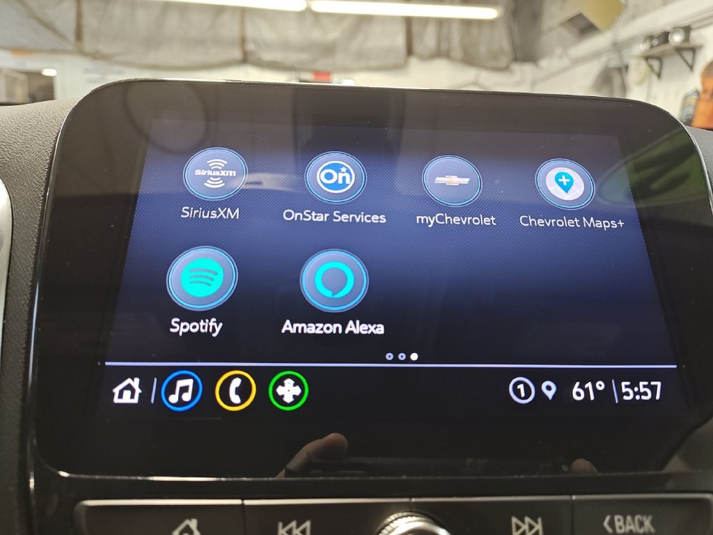 Used 2022 Chevrolet Equinox Premier AWD/4WD image 23